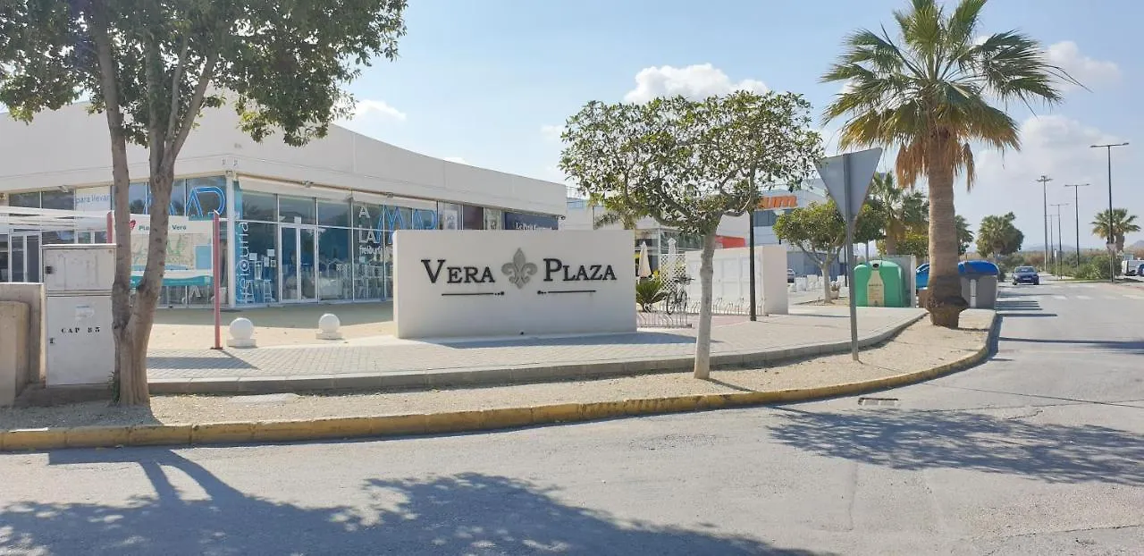 Paraiso de Vera Playa: Beachfront Apartments with Pool Views