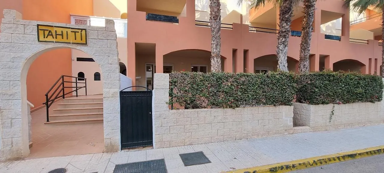 Paraiso de Vera Playa: Beachfront Apartments with Pool Views 0*,  Spain