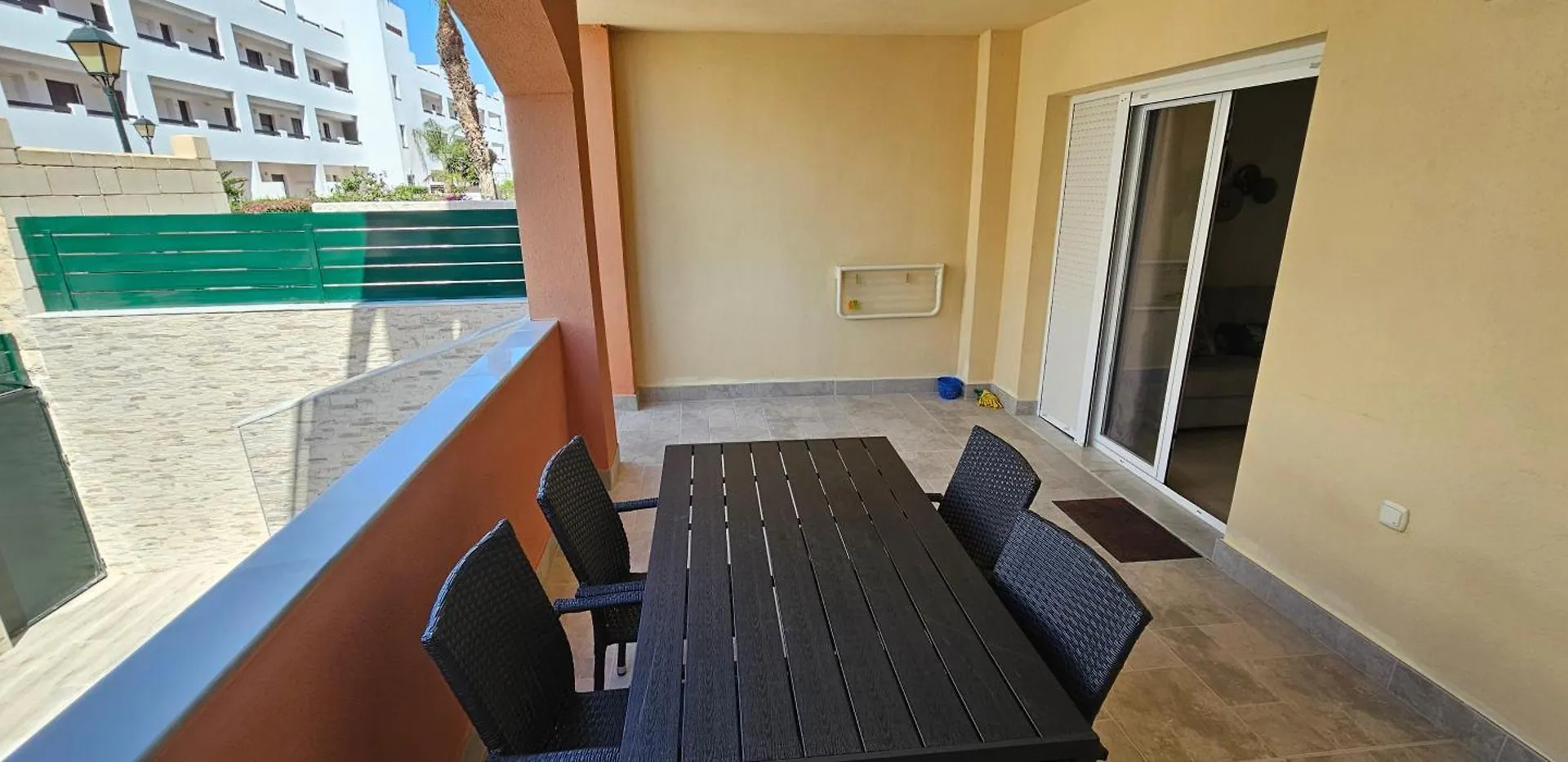 Homes Of Spain, Apartamentos Paraiso De Vera Playa, Ed Tahiti Bajo F A Pie De La Playa, Vistas Piscina 0*,  İspanya